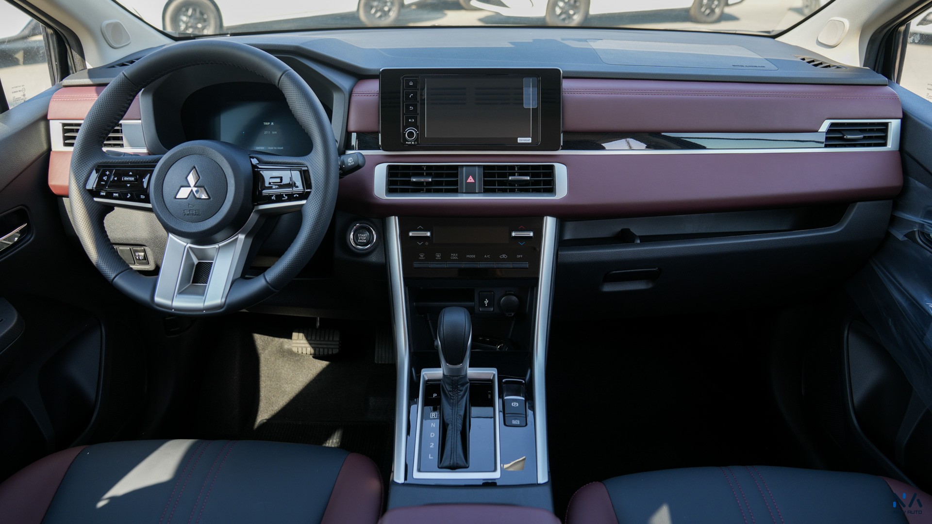 Mitsubishi Premium Xpander Cross Grey – Burgundy & Black 2026