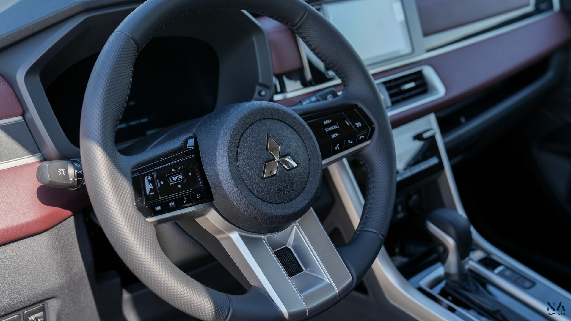 Mitsubishi Premium Xpander Cross Grey – Burgundy & Black 2026