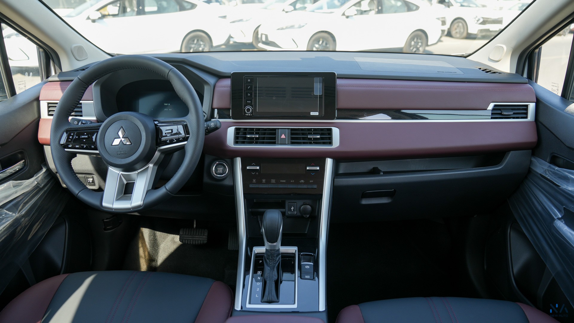 Mitsubishi Premium Xpander Cross White – Burgundy & Black 2026