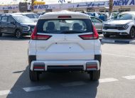 Mitsubishi Premium Xpander Cross White – Burgundy & Black 2026