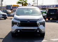 Mitsubishi High Line Xpander White – Beige 2026
