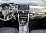 Mitsubishi Medium Line Xpander White – Black 2026