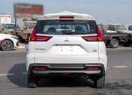 Mitsubishi Medium Line Xpander White – Black 2026