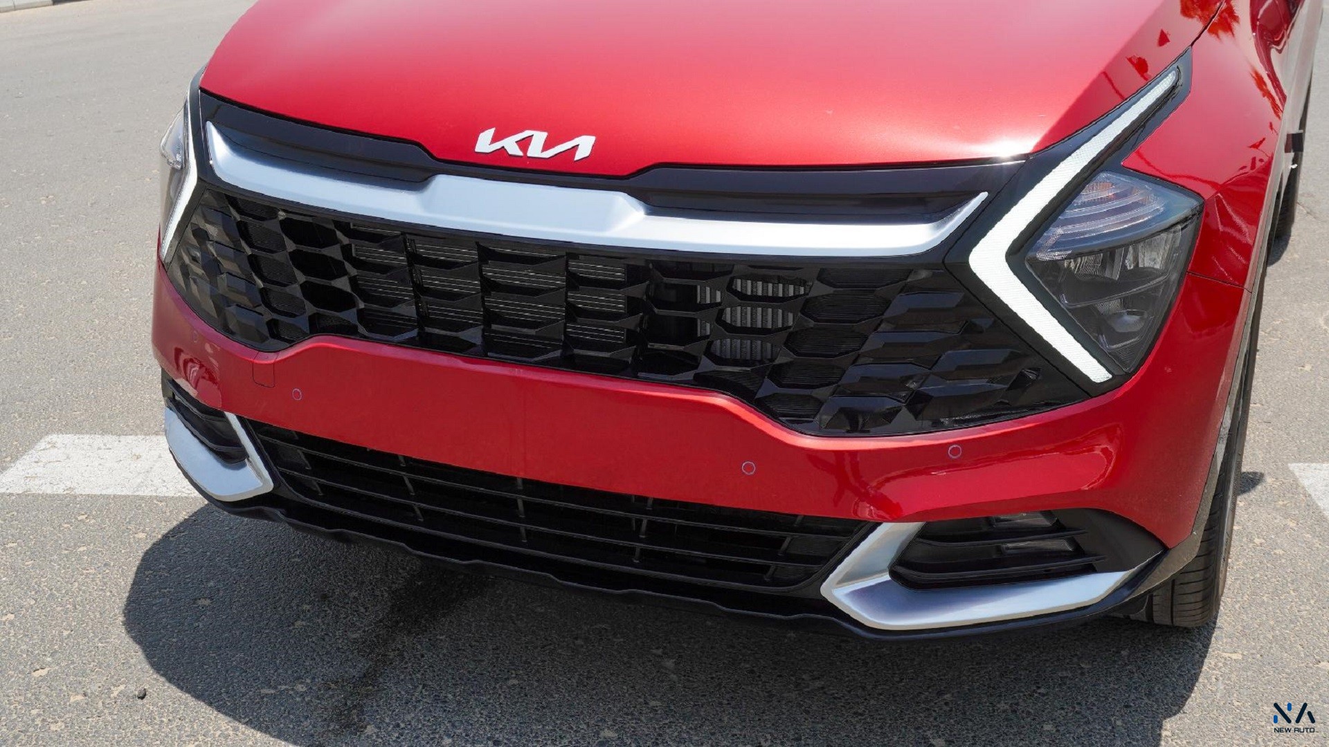 Kia Sportage (N-KIA-SPO-1.6-26) Red – Beige 2026