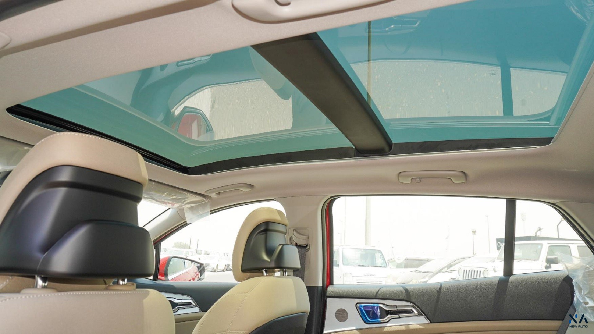Kia Sportage (N-KIA-SPO-1.6-26) Red – Beige 2026