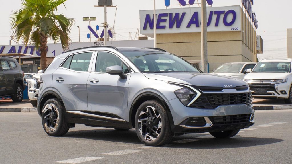 Kia Sportage Silver - Beige 2026 vehicle at New Auto FZCO