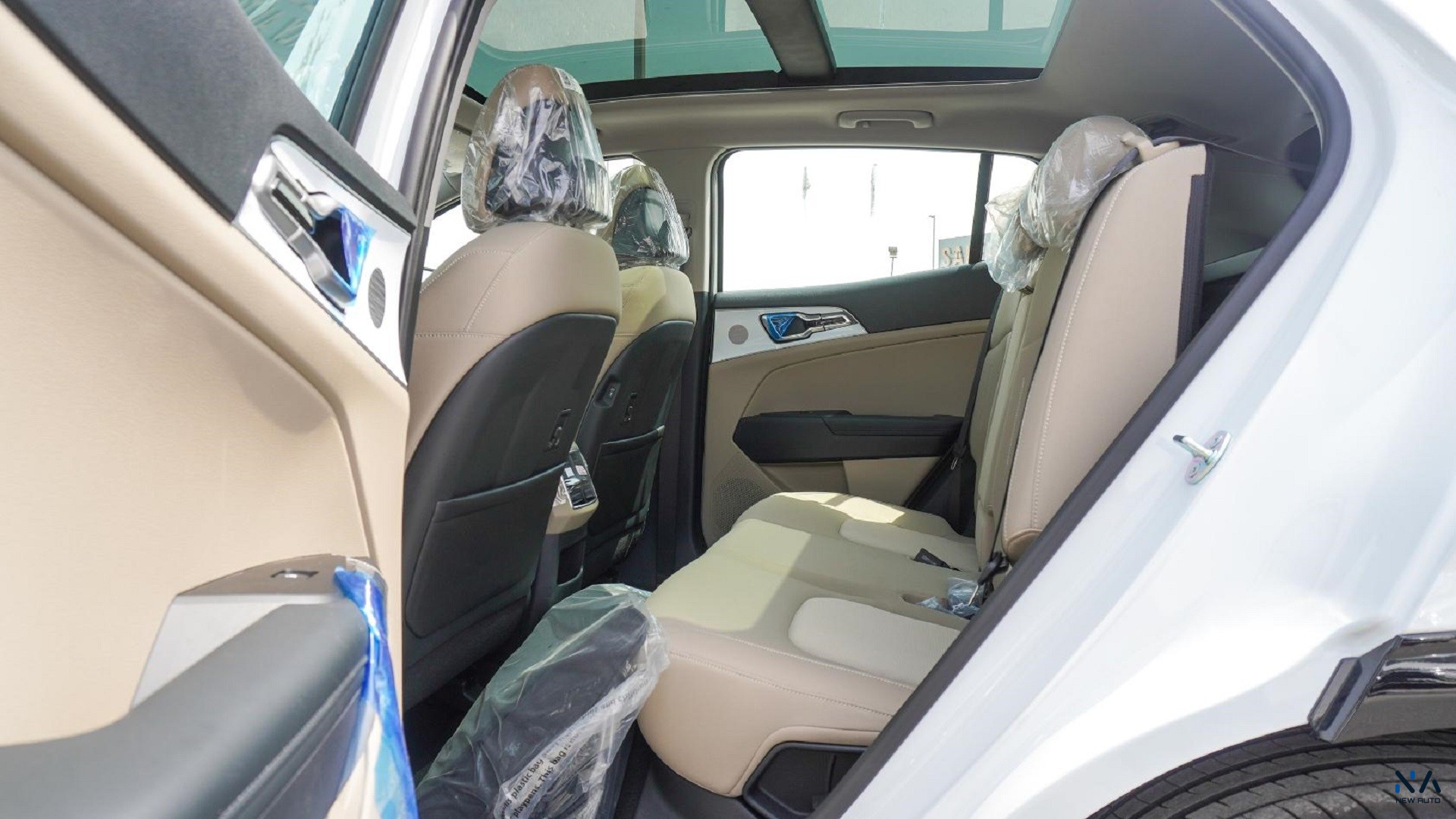Kia Sportage (N-KIA-SPO-1.6-26) White-Beige 2026