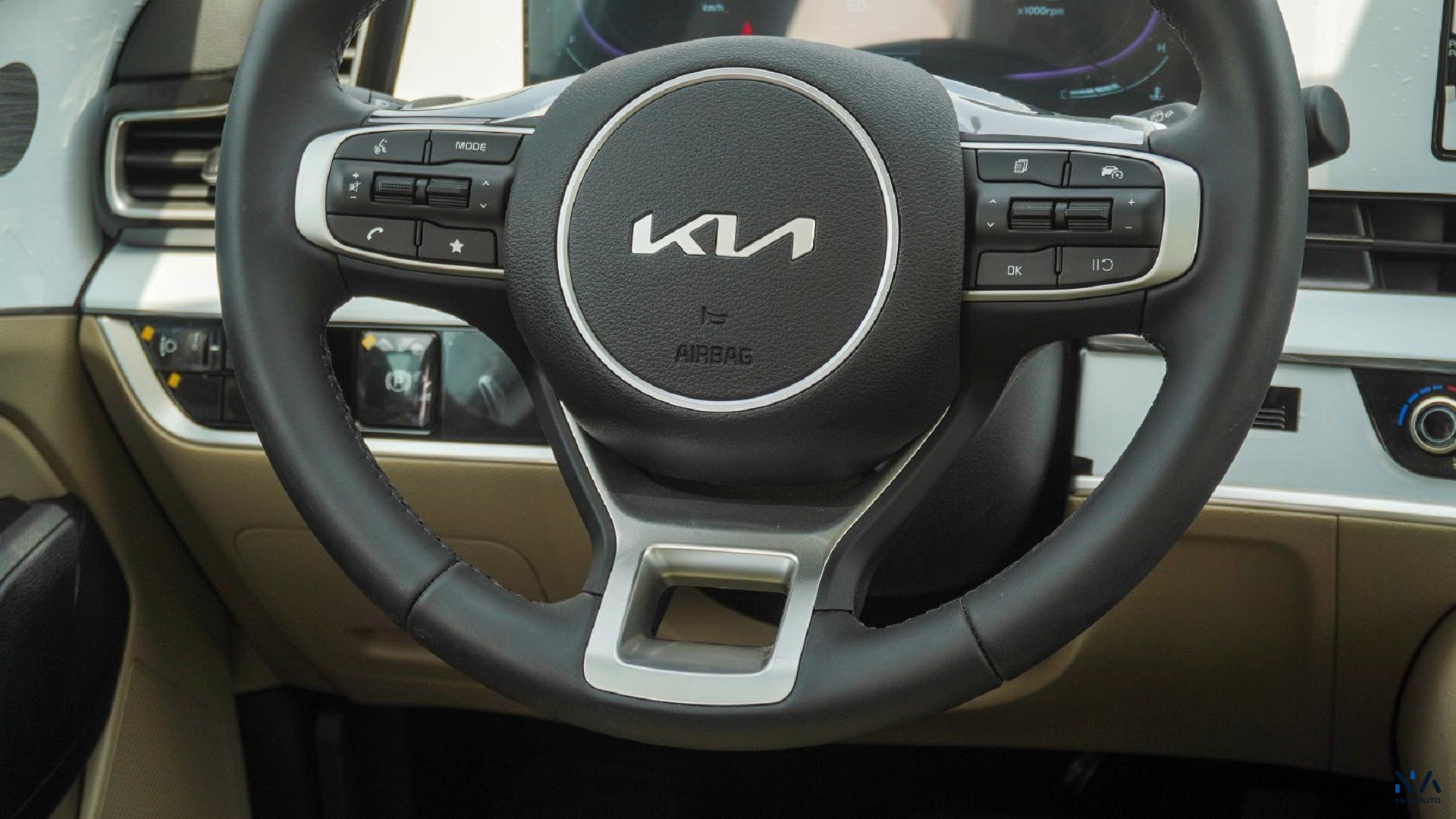 Kia Sportage (N-KIA-SPO-1.6-26) White-Beige 2026