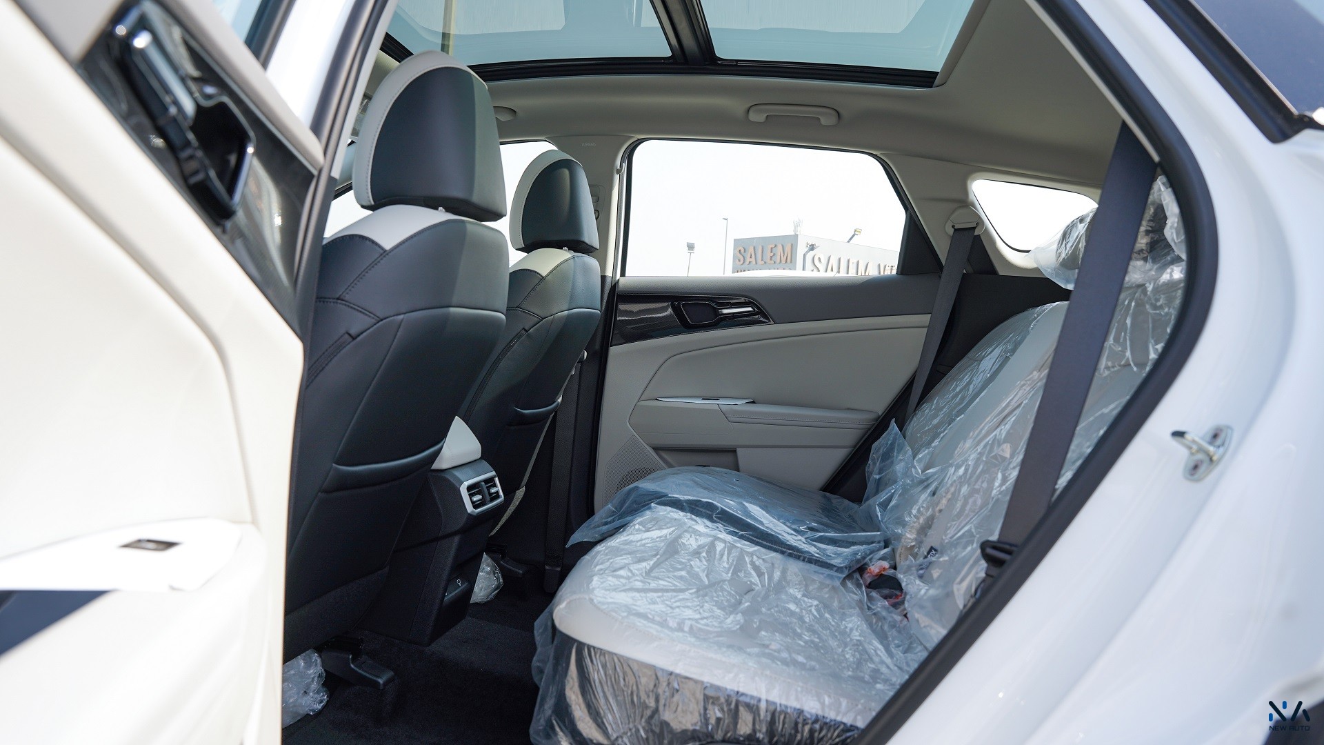 Kia Sportage Mid (N-KIA-SPO-2WD-26) White – Grey 2026