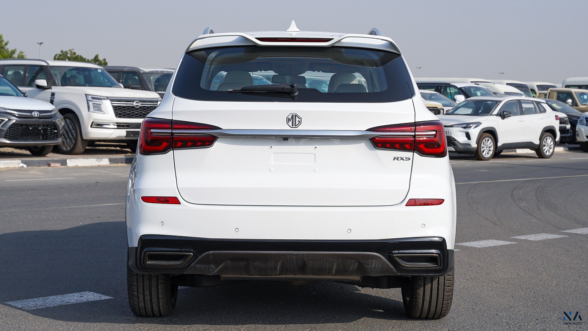 MG RX5 Plus Deluxe (N-RX5-DEL-1.5-25) White – Beige 2025