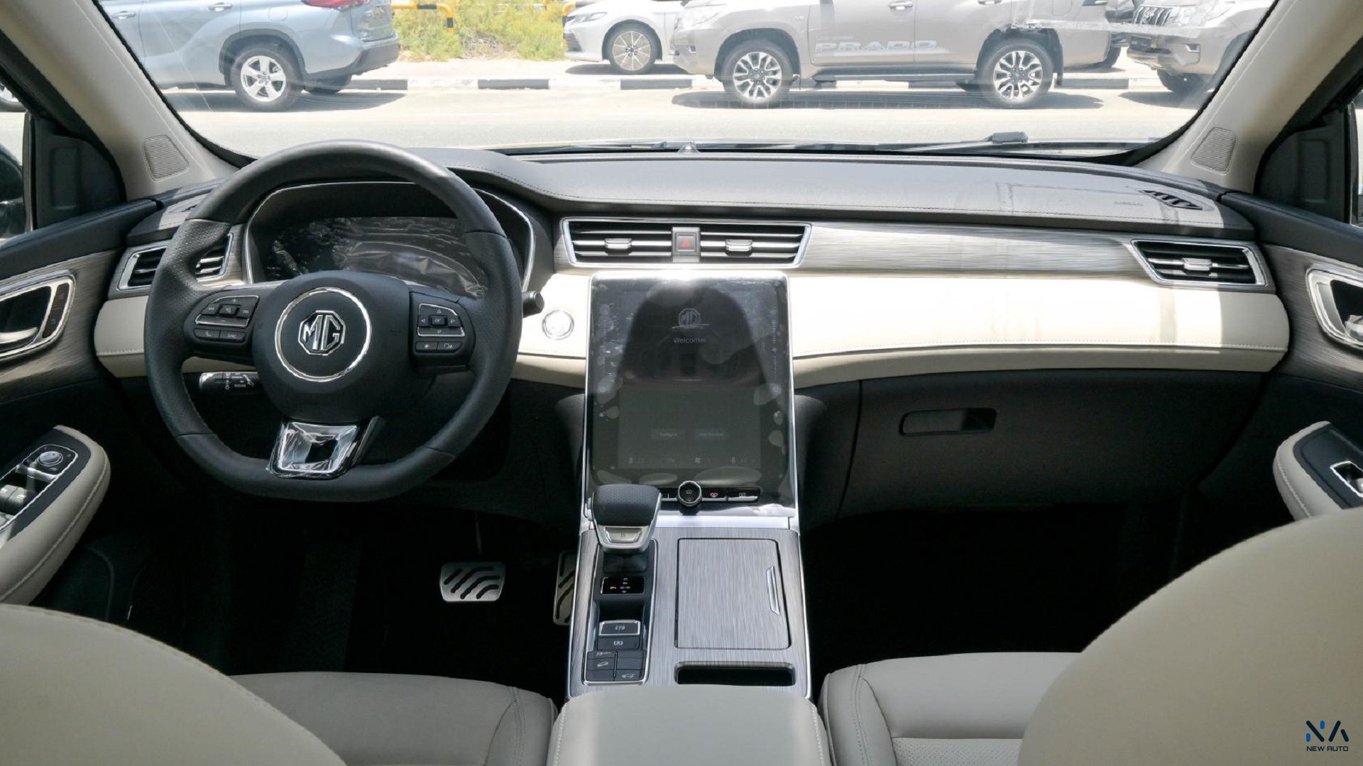 MG RX5 Plus Deluxe (N-RX5-DEL-1.5-25) Black – Beige 2025