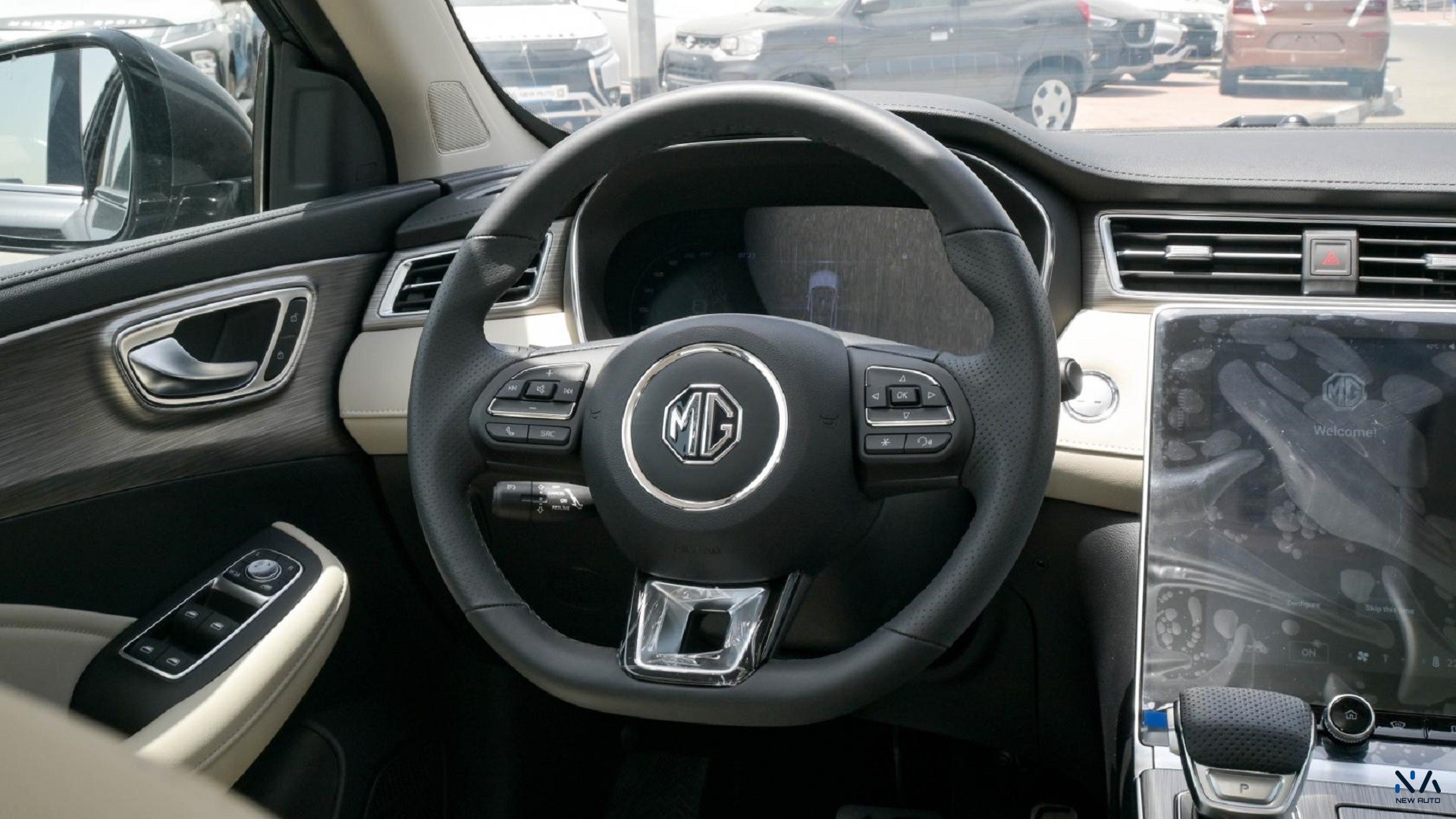 MG RX5 Plus Deluxe (N-RX5-DEL-1.5-25) Grey – Beige 2025