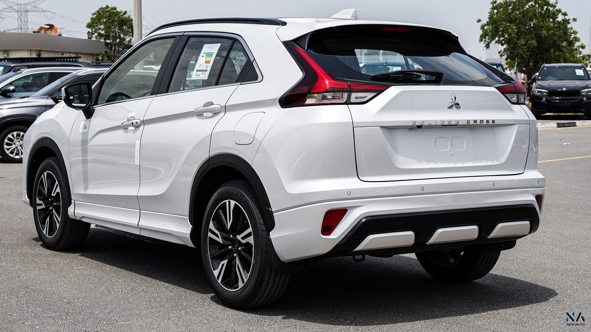 Mitsubishi Eclipse Cross (H43) Diamond White – Black 2026