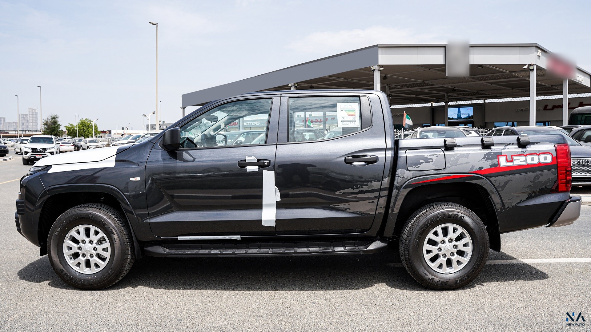 Mitsubishi L200 GLX (C79) Grey – Black 2026
