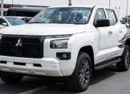 Mitsubishi L200 GLX (C87) Solid White – Black 2026