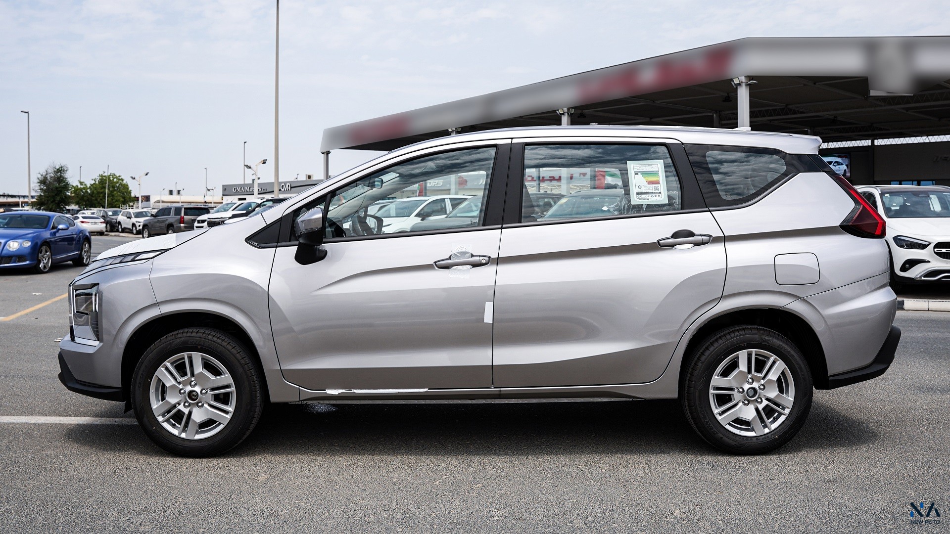 Mitsubishi  Mid-Line  Xpander (XP-ML) Silver – Black 2026