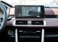 Mitsubishi Highline Xpander Cross Solid White – Burgundy & Black 2026