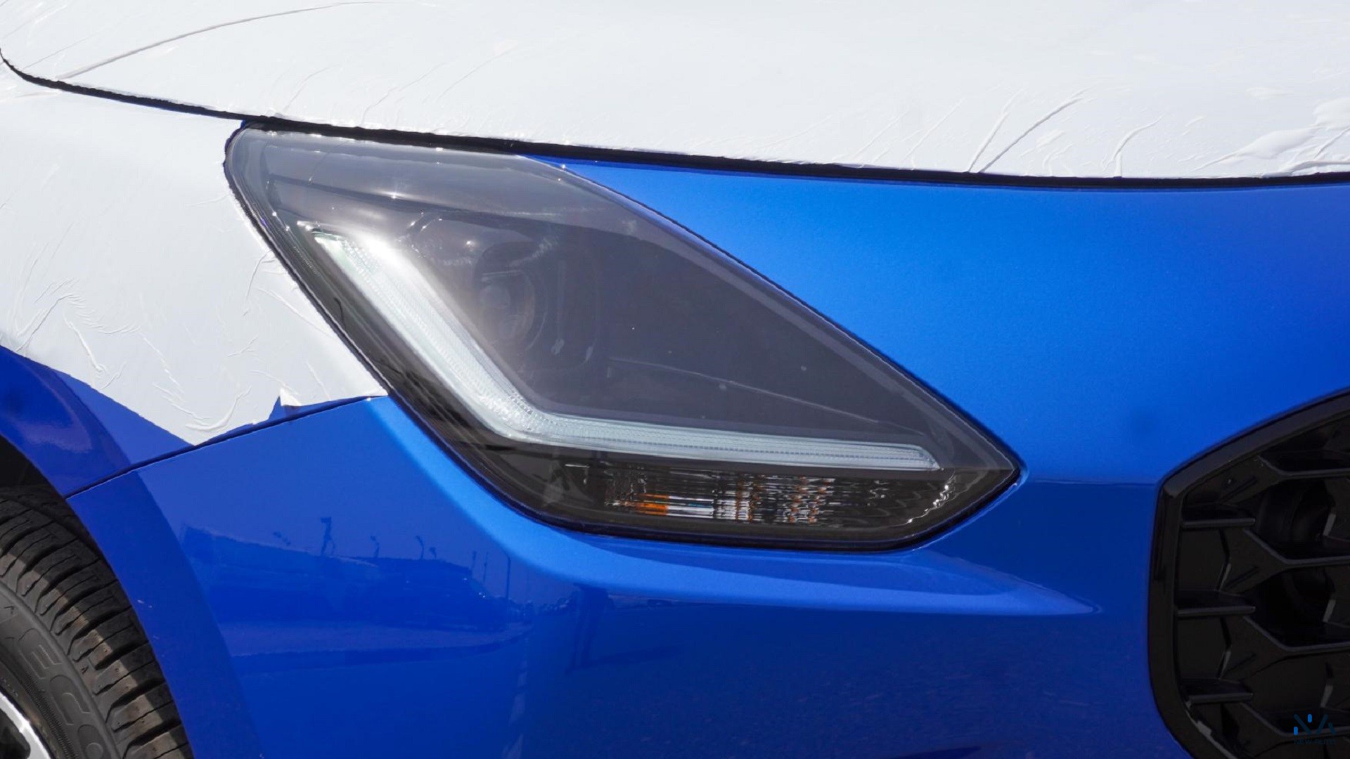 Suzuki Swift GLX (N-SWI12- P-26) Blue – Black 2026 (Dual Tone)