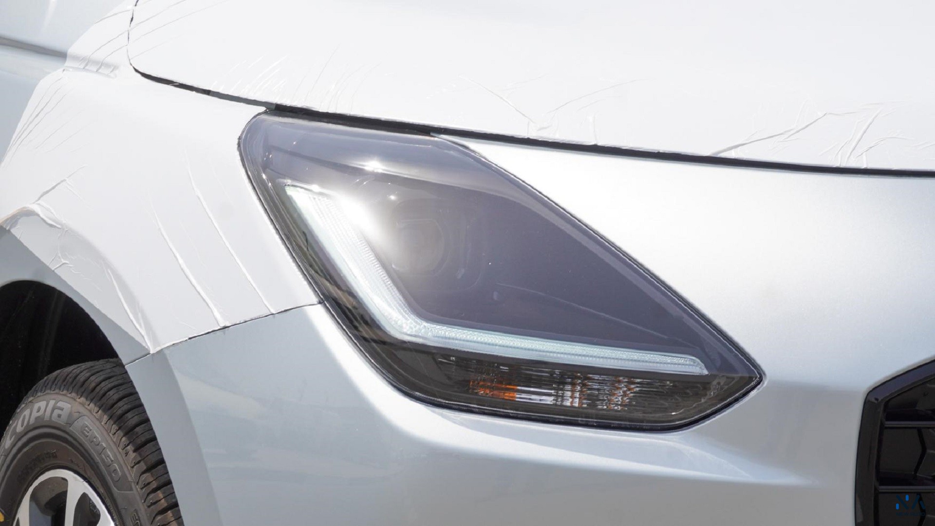 Suzuki Swift GLX (N-SWI12- P-26) Silver – Black 2026
