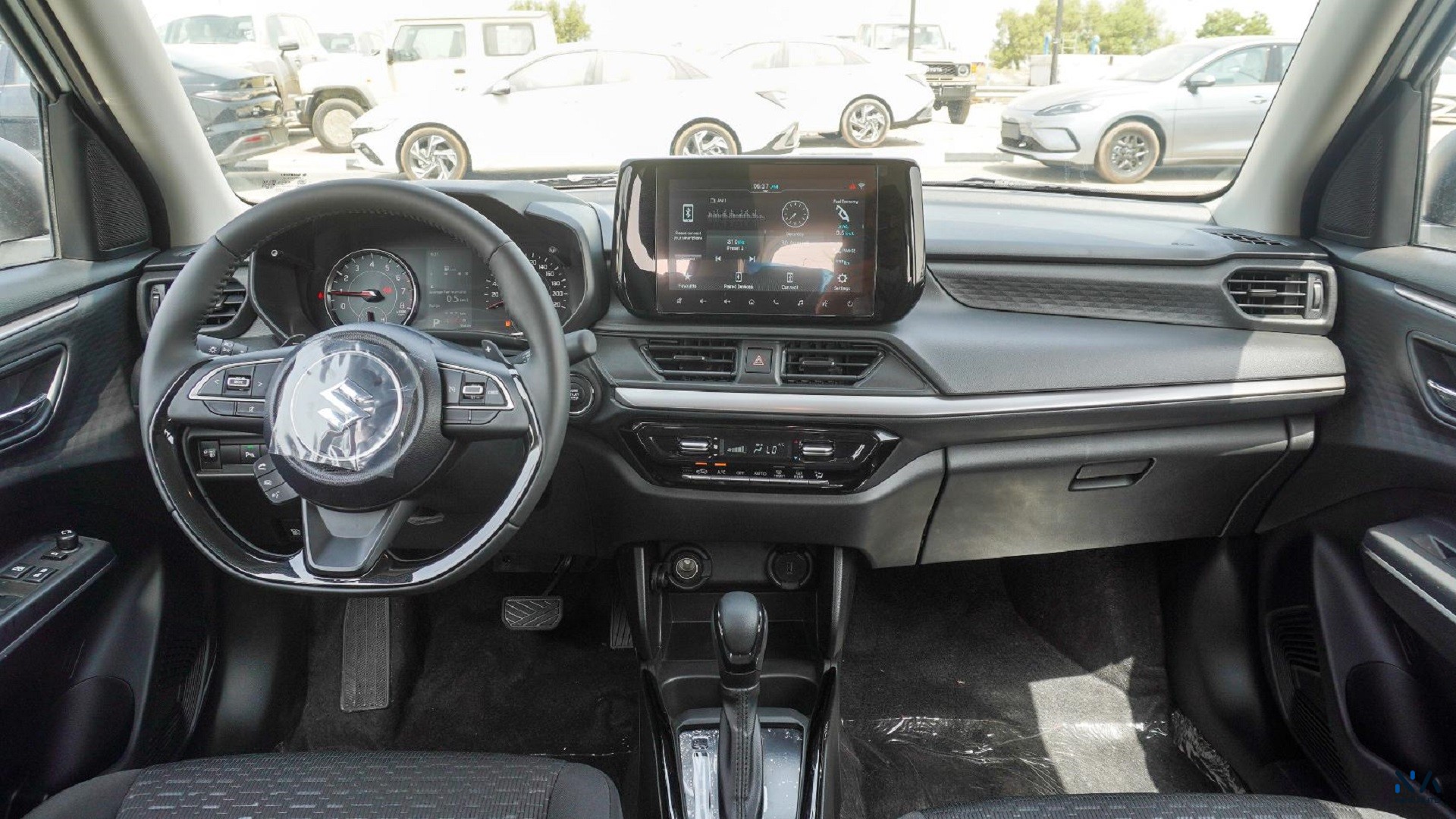 Suzuki Swift GLX (N-SWI12- P-26) White – Black 2026