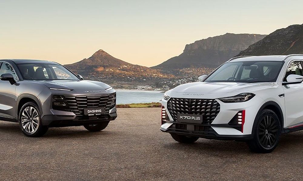 Jetour X70 vs X70 Plus comparison SUV