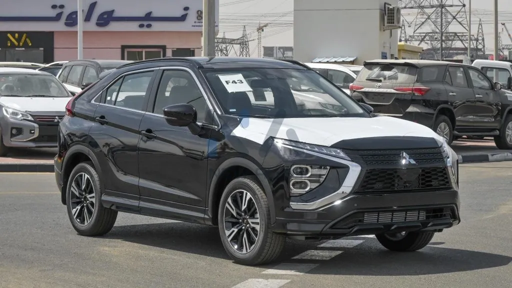 Eclipse Cross GLS 2024 ECLIPSECROSS GLS HL 4WD Black Black 01