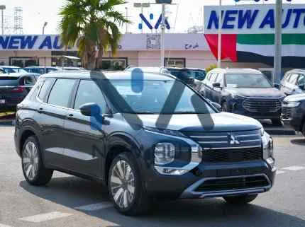 Mitsubishi Outlander Highline 2026 Grey Black Front Right Angle 1